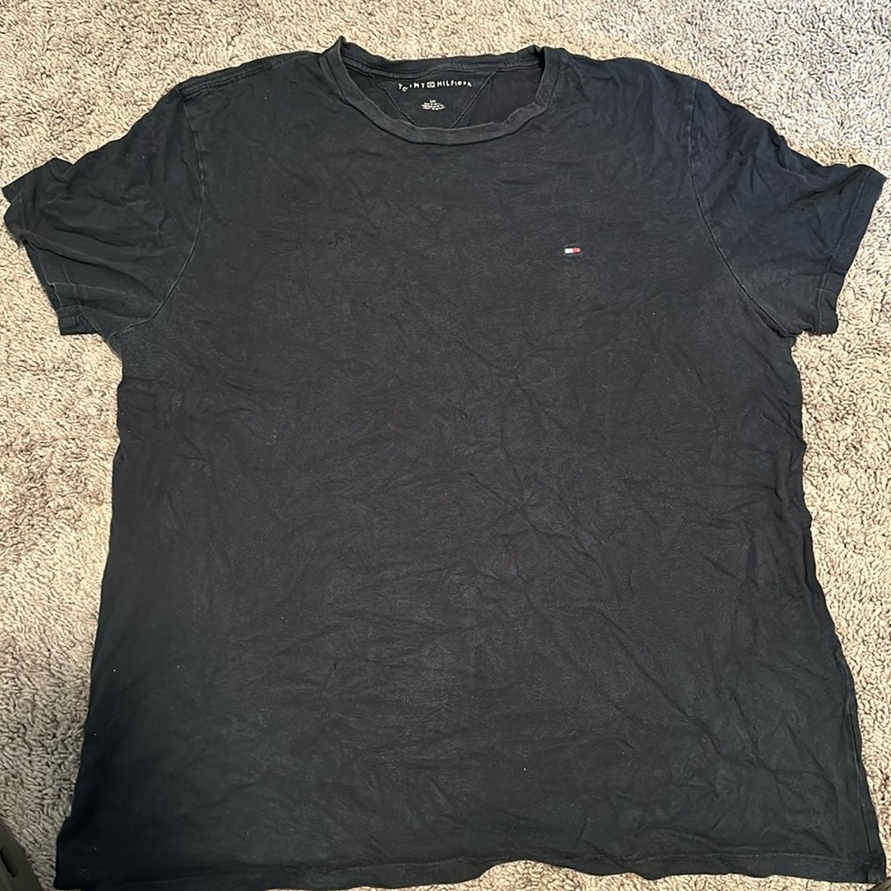 Tommy Hilfiger t shirt